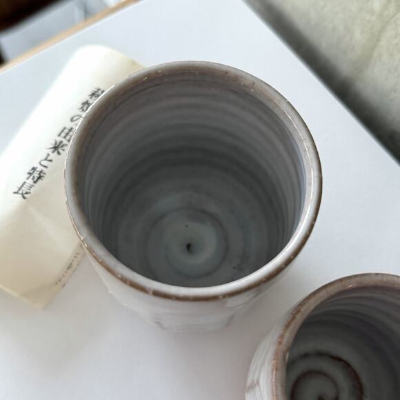 Hagi-Yaki Senshu Okada VII Faceted Yunomi Tea Cups Set Of 2 White Glazed Japan - Picture 4 of 10